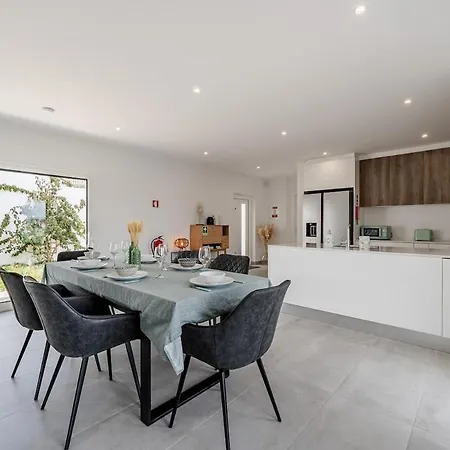 Ferienhaus Adao Lobo *